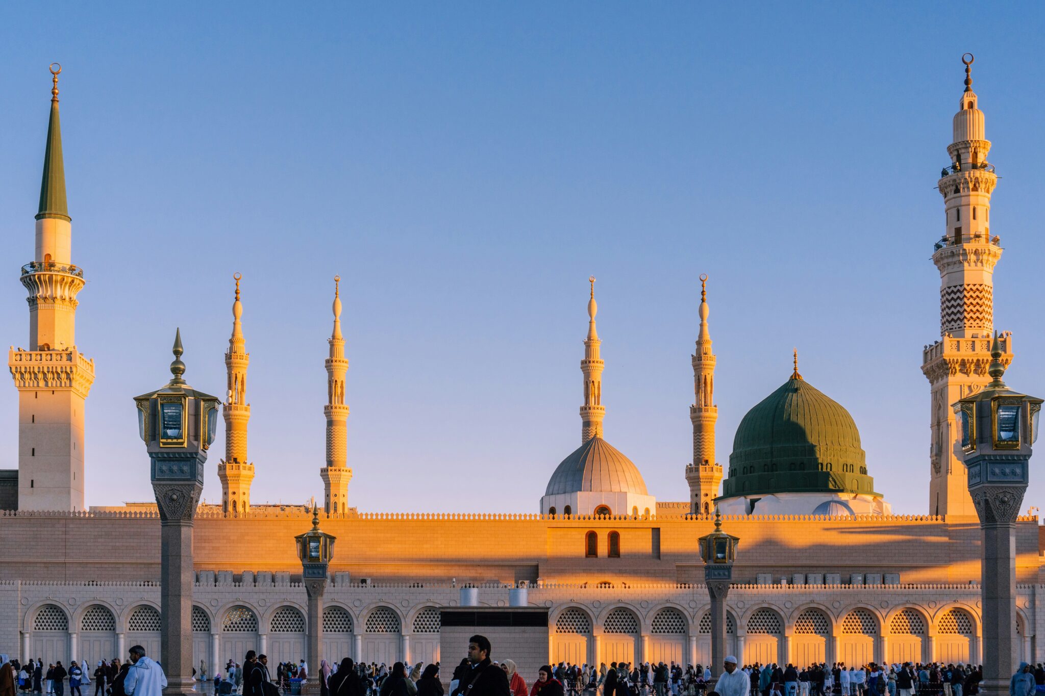Umroh Eksklusif 9D8N | Kereta Cepat Haramain